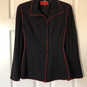 Emanuel Ungaro (parallele Paris) Black with red pipping. Size 10. Made in Italy
